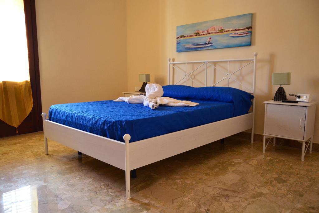 Palazzo Graziano Hotel Теразини Екстериор снимка