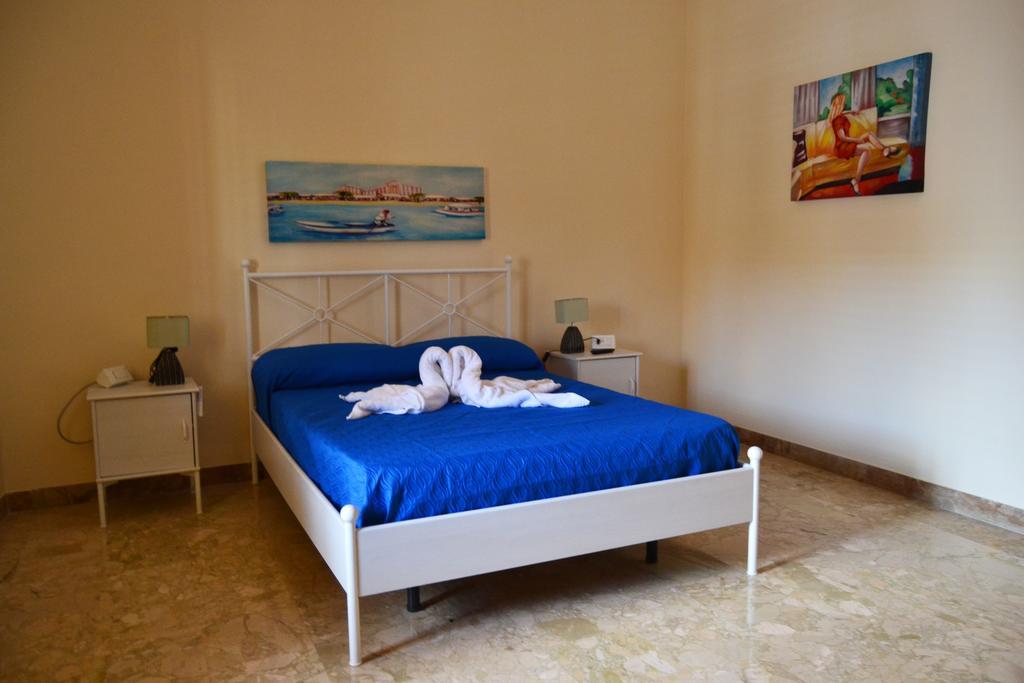 Palazzo Graziano Hotel Теразини Екстериор снимка